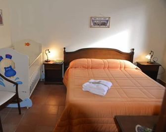 Rifugio del Parco - San Fratello - Спальня