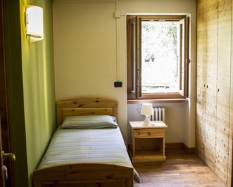 Albergo Ristorante Cuccini - Varzo - Bedroom