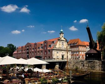 Dormero Hotel Altes Kaufhaus Lüneburg - Lüneburg - Rakennus