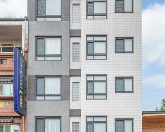 Kapamumu b&b - Yuchi Township - Edificio