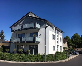 Moderne Neubau Ferienwohnung - Kassel - Toà nhà
