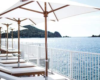 Les Roches Rouges, a Beaumier Hotel - Saint-Raphaël - Balkon