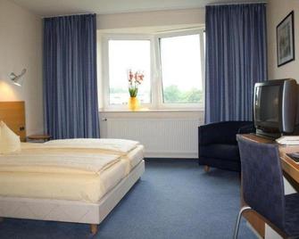 Hotel An Der Havel - Oranienburg - Camera da letto
