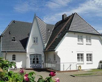 Warfthüs App 08 - Rantum - Edificio