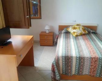 Agriturismo Santa Barbara - Sarroch - Habitación
