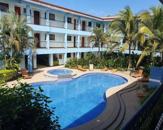 Marina Loft Condo 214 - Coco