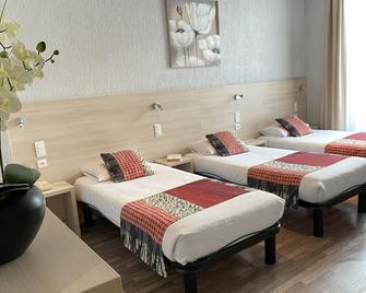 Hotel Helvetique - Nice - Chambre