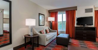 Homewood Suites by Hilton Long Island-Melville - Plainview - Living room