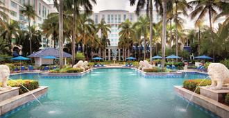 The Ritz-Carlton, San Juan - Carolina - Piscina