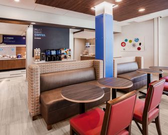 Holiday Inn Express Tallahassee-University Central By IHG - Tallahassee - Restaurant