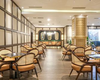 Hotel Chanti - Semarang - Restaurant