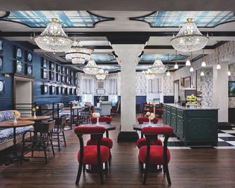 جرادويت باي هيلتون نيو هافن - نيو هافين - مطعم