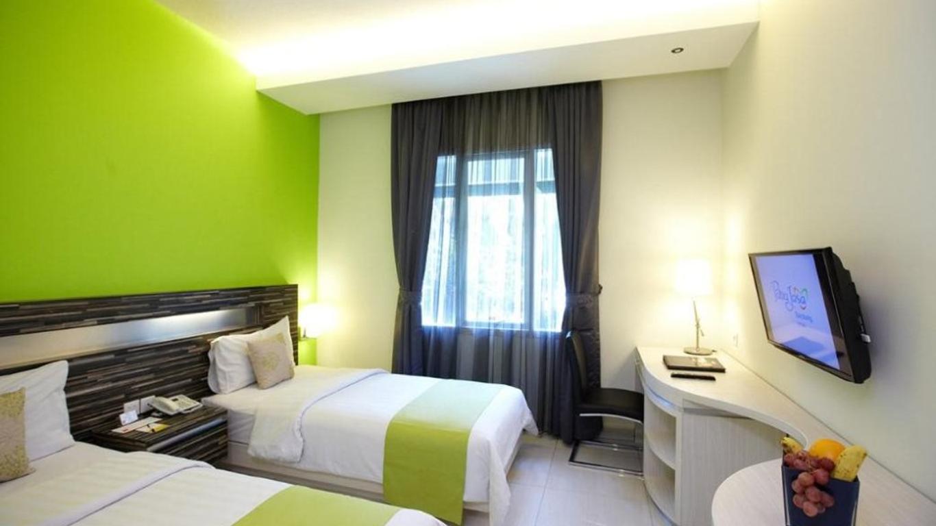 Patra Bandung Hotel