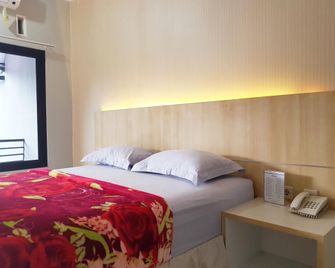 La Derra Hotel - Purwakarta - Habitación