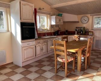 Charmante Maison en Pleine Nature - Rémuzat - Cocina