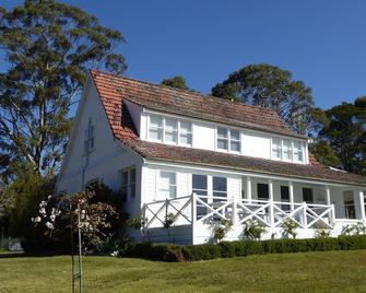 Gull Cottage - Relax by the bay - St Helens - Будівля