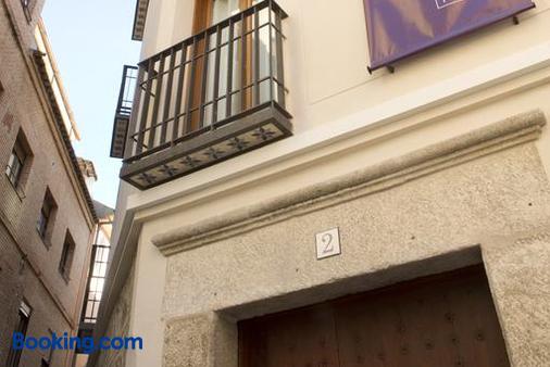 Antidoto Rooms - Toledo - Building