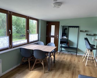 Vacation home on the Warnauer Vorfluter on the lower Havel - Havelberg - Comedor