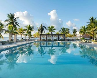 Viva Wyndham Fortuna Beach Resort - Freeport - Piscina