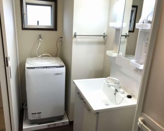Weekly Harbourview Mansion Ginowankan - Ginowan - Schlafzimmer