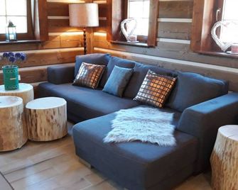 Zacler Kza280-ve in Prkennydul - Žacléř - Sala de estar