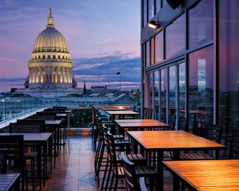 AC Hotels by Marriott Madison Downtown - Madison - Ristorante