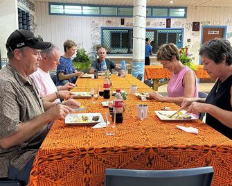 Litia Sini Beach Fales - Lalomanu - Restaurant