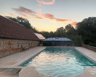 West Lexham - King's Lynn - Pool