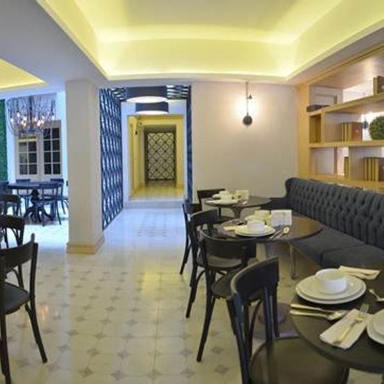 Restaurant view of Hotel Plaza Revolución