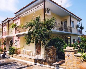 Aphrodite Lemnos - Myrina - Building