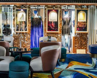 Hard Rock Hotel Bali - Kuta - Bar