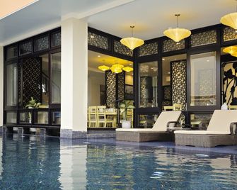 River Suites Hoi An - הוי אן - בריכה