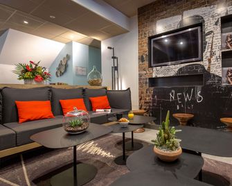 ibis Brignoles Provence Verte - Brignoles - Lounge