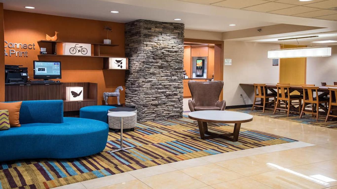 Fairfield Inn & Suites by Marriott Knoxville East