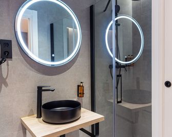 Casual Fuentes - Bilbao - Bathroom