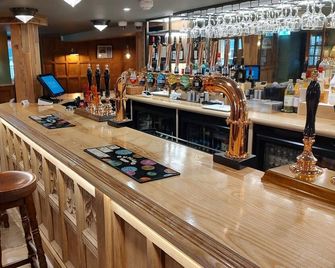 The Red Lion - Dorchester - Bar