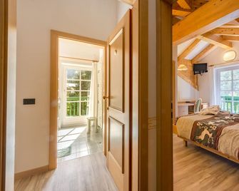 Hotel Villa Rosella - Canazei - Schlafzimmer