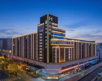 Mehood Lestie, Shenyang Zhongjie North Station - Shenyang - Building