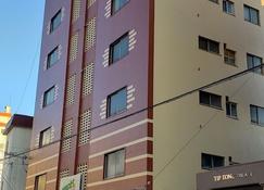 Western Style Apartment Hotel With Sea View In Kobe Japan - Kobe - Building