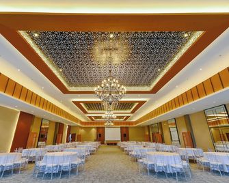 Sotogrande Hotel and Convention Center Batangas - Bauan - Sala de banquetes