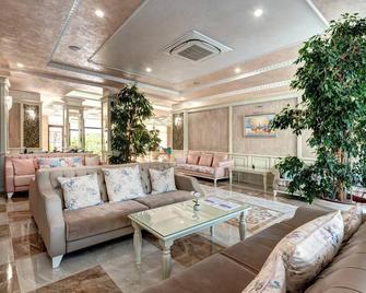 Siena Palace - Primorsko