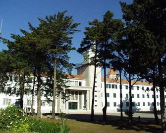 C.A. Seminario Torre D Aguilha - São Domingos de Rana - Edificio