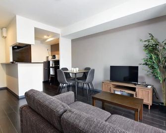 1778cozy Room In Sapporoeasy Access By Subway - Suncourt Hongo Street Garden Hills Room 802 / Sapporo Hokkaido - Sapporo - Living room