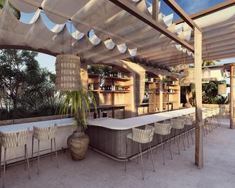 Hotel Indigo Gandia Beach By IHG - Gandia - Bar