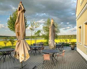 Penzion Blanský Les - Dubné - Patio