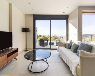 Villa in Benidorm With Private Pool - Finestrat - Living room