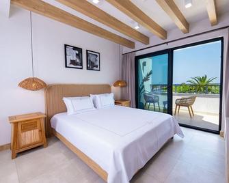 Club Kavala Beach Hotel Assos - Behram - Bedroom