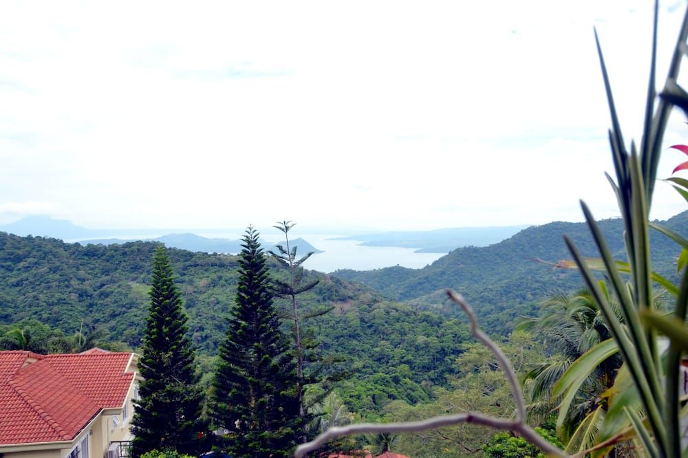 Sang Yoo Mountain View Tagaytay Hotel - Taal Lake View - Tagaytay - Parveke