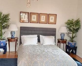 Casa do Cruzeiro - Estoril - Bedroom