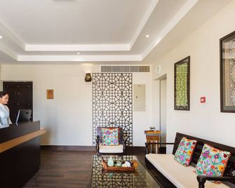 Desert Nights Resort - Bidīyah - Front desk